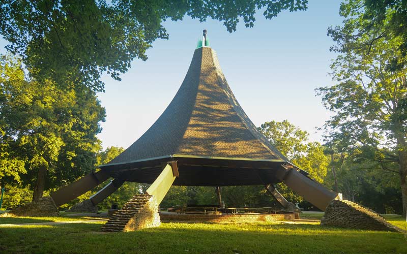 Hogan’s Fountain Pavilion